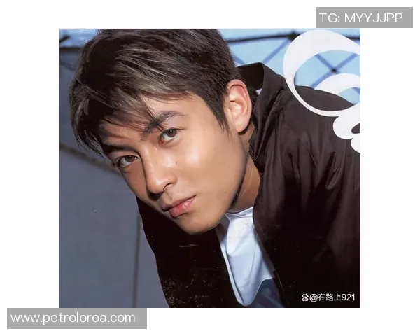 陈冠希与足球明星的偶遇背后隐藏了哪些不为人知的故事与趣闻